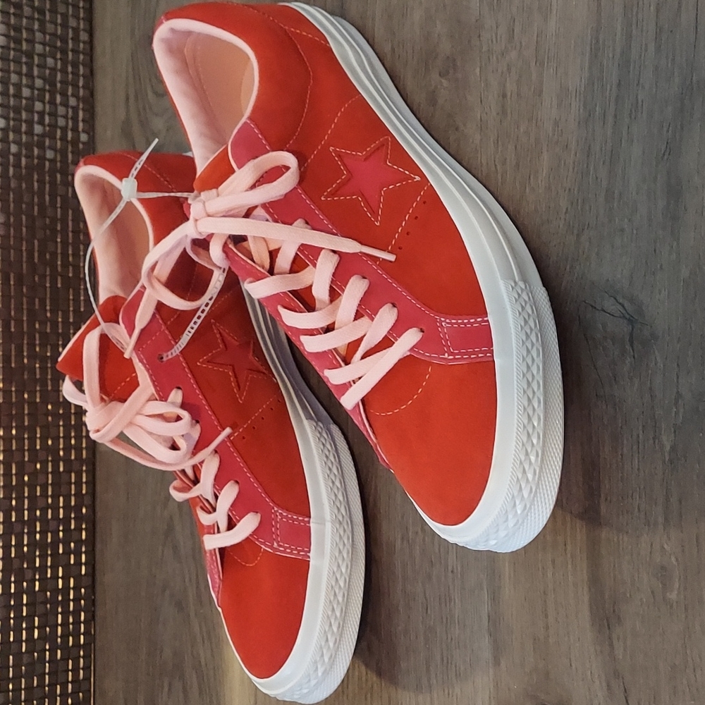 Converse One Star OX low top red/pink suede NWOT